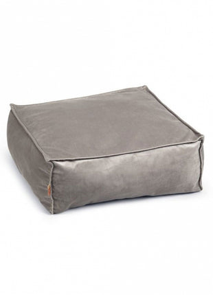 Designed by Lotte Katzenkissen Velveti