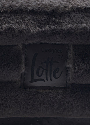 Designed by Lotte Hundekissen Reza